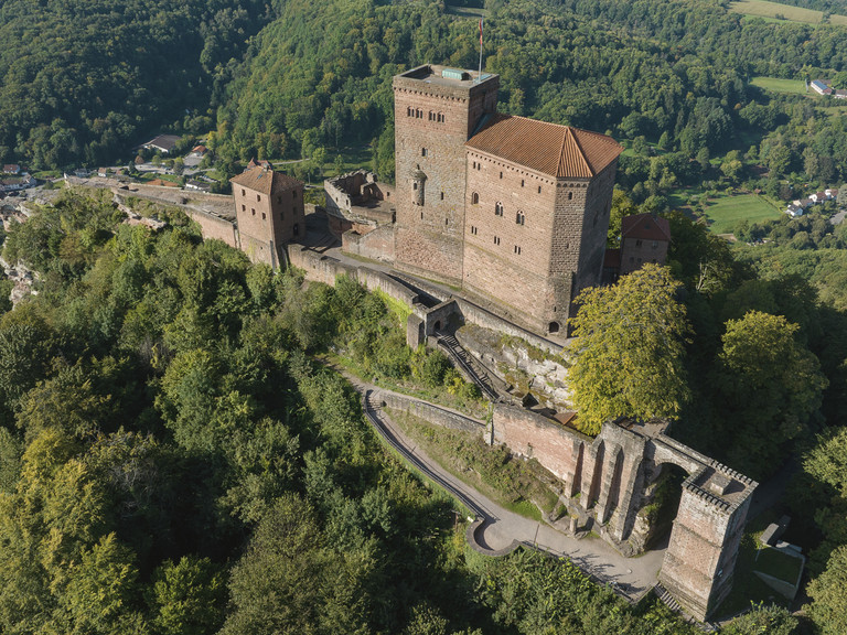 Sonderführung: Die Burg Trifels und das Dritte Reich