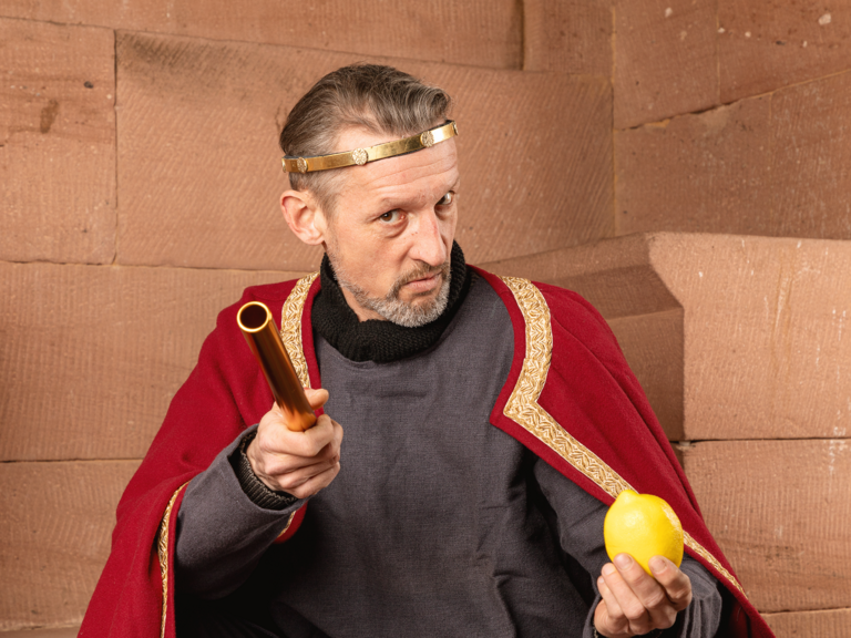 Heinrich. Einfach ausgeklammert.